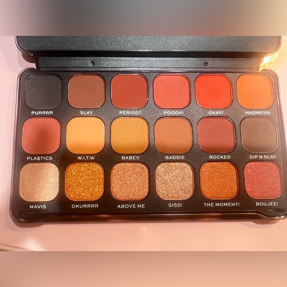 New sold out online Revolution the plastic boy Gary Thompson eyeshadow pallet - Picture 2 of 6